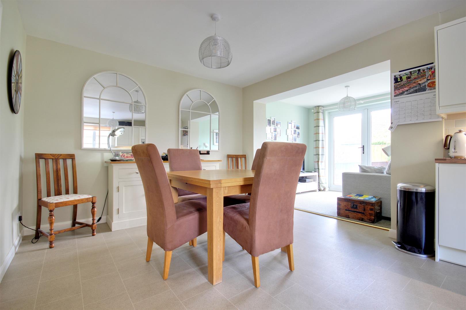 Barley Gate, Leven